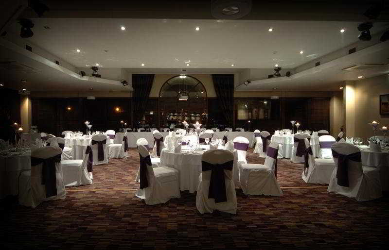 Dean Park Hotel Kirkcaldy Esterno foto