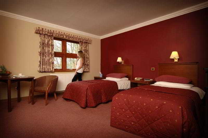 Dean Park Hotel Kirkcaldy Esterno foto